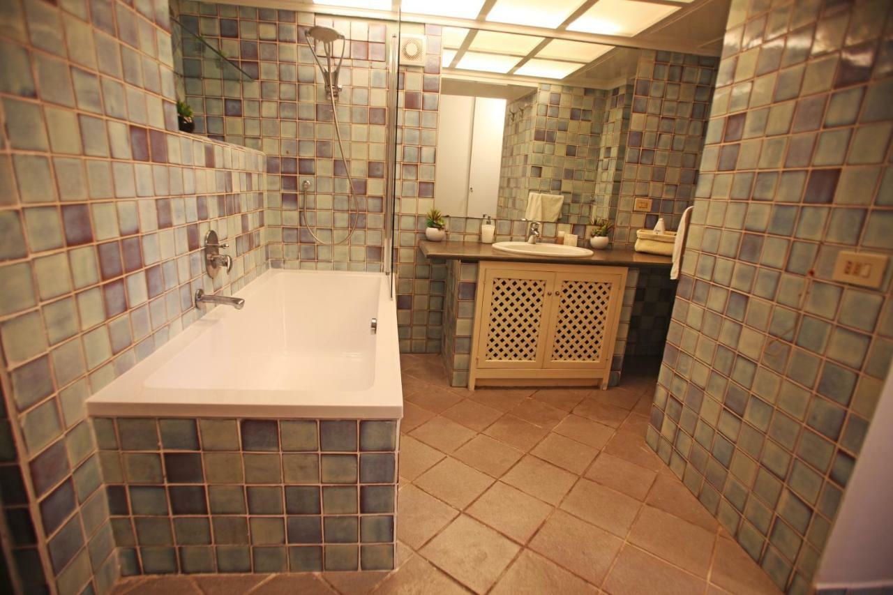 Residenza L'Isola Capri Bed & Breakfast Bagian luar foto