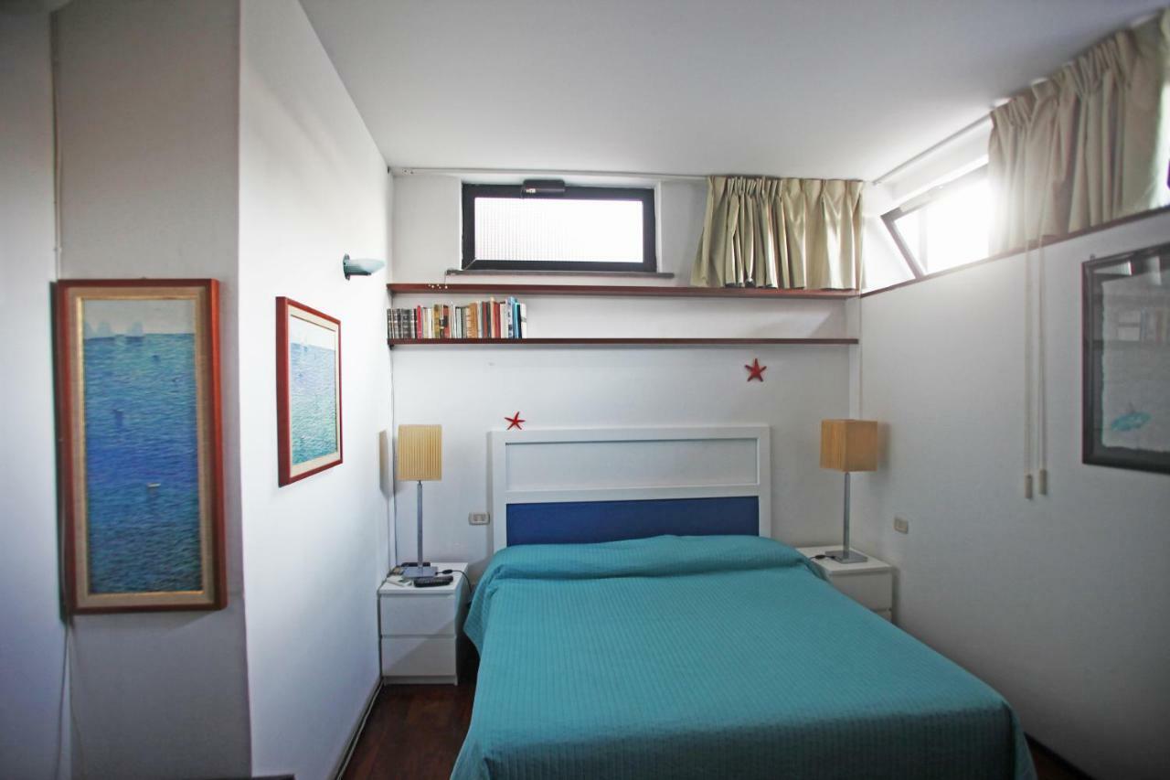 Residenza L'Isola Capri Bed & Breakfast Bagian luar foto